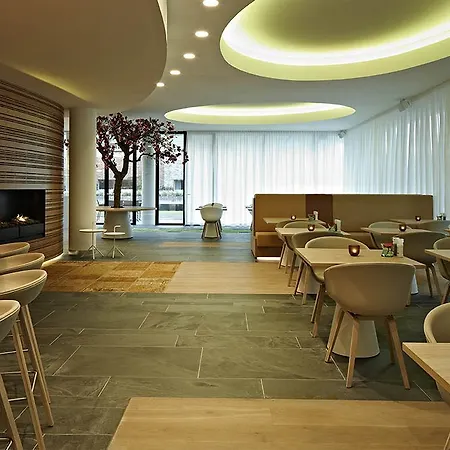 Hotel Udens Duyn 4*